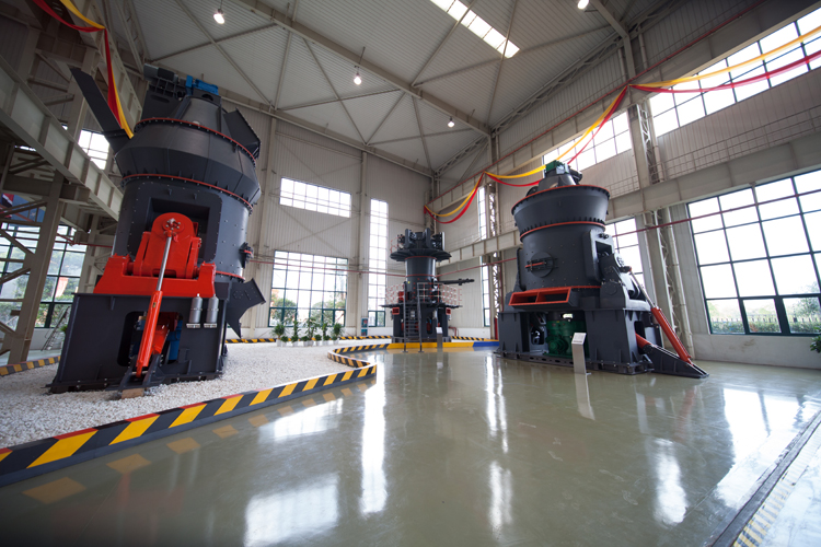 重晶石粉加工設(shè)備使用中突然停機怎樣辦？